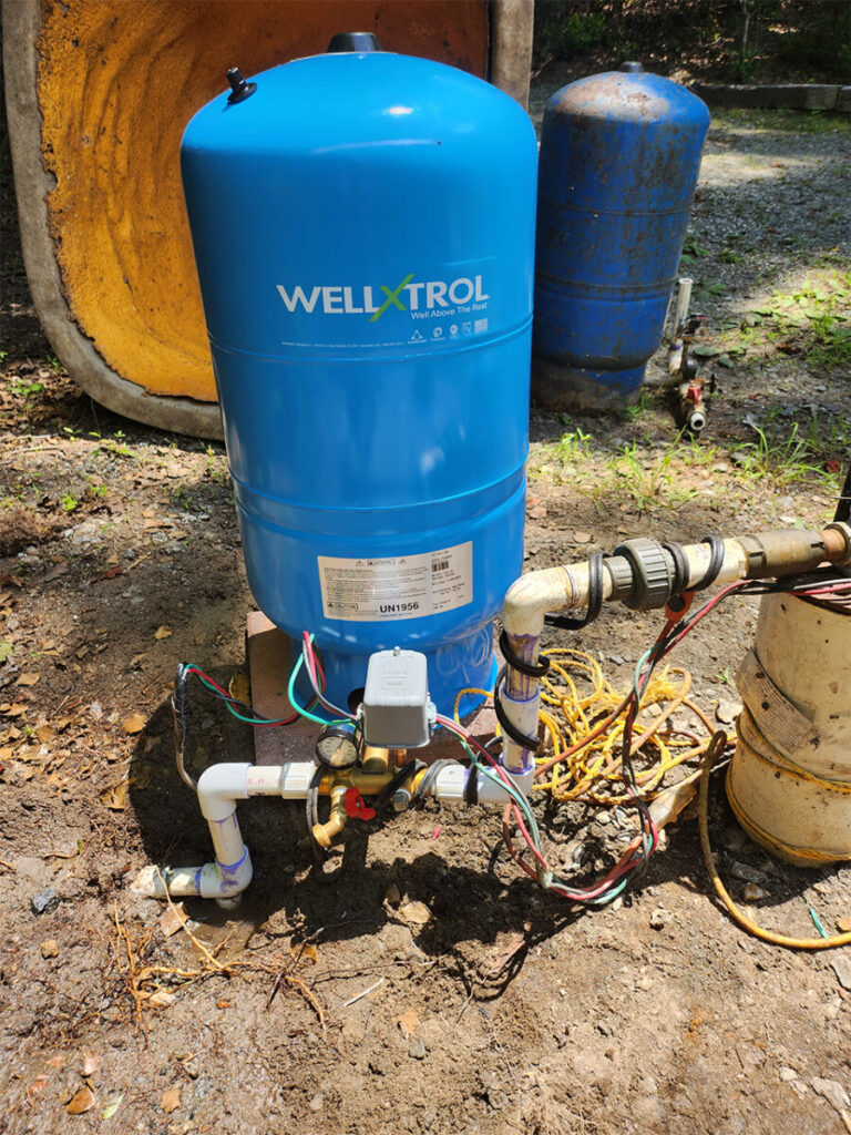 Installation of a WELLXTROLL Pressure Tank
